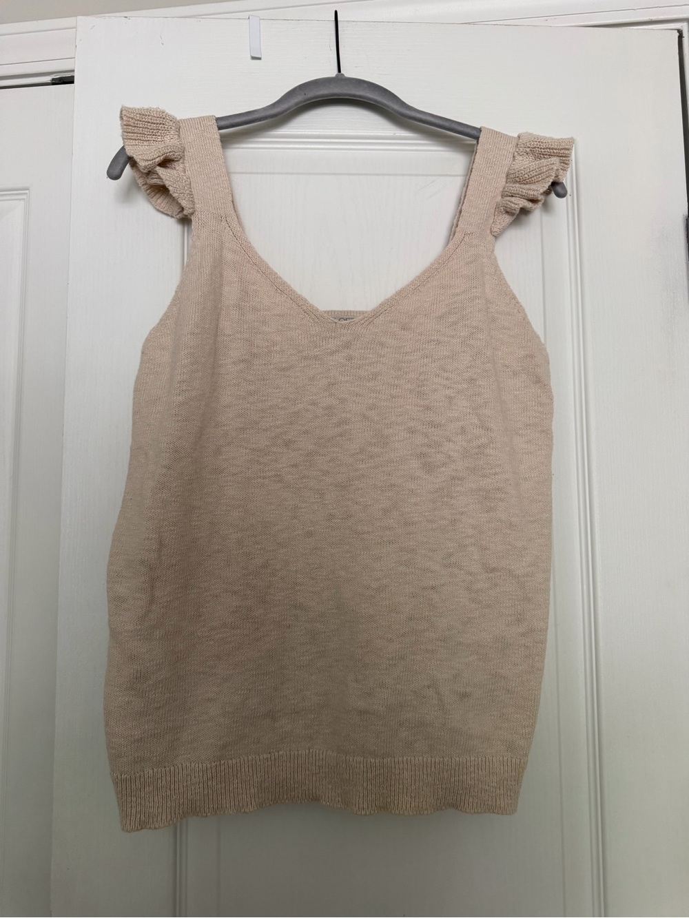LOFT cream knit cotton tank top with ruffle straps size M
